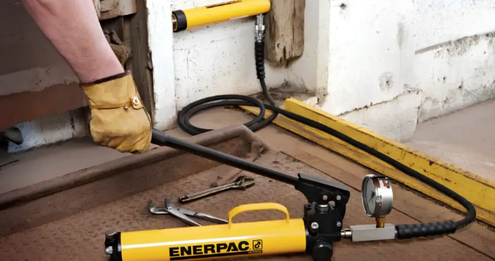 aluguel-macaco-hidraulico-com-comando-a-distancia aluguel-macaco-hidraulico-com-comando-a-distancia